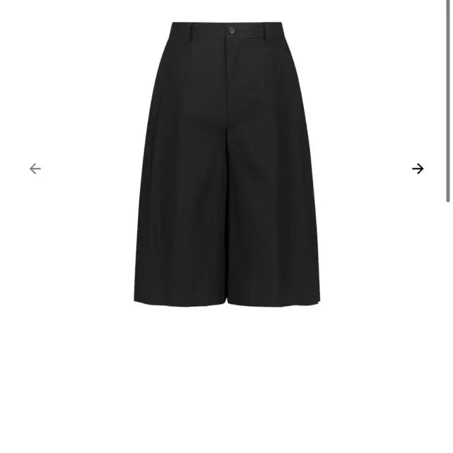 [BUNJANG] Amomento Wide Bermuda Pants L / 아모멘토 와이드 버뮤다 팬츠 L
