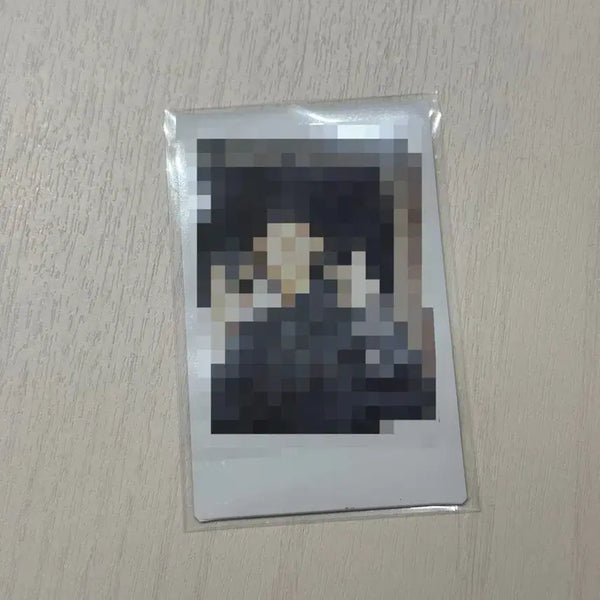 [BUNJANG] Lucy Choi Sangyeop Signed Polaroids / 루시 최상엽 싸인폴라 양도
