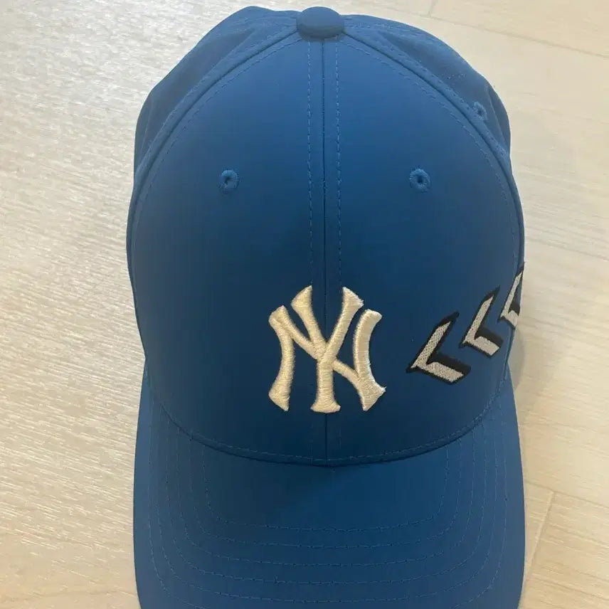 [BUNJANG] MLB New York Yankees Baseball Cap / MLB 뉴욕양키스 모자