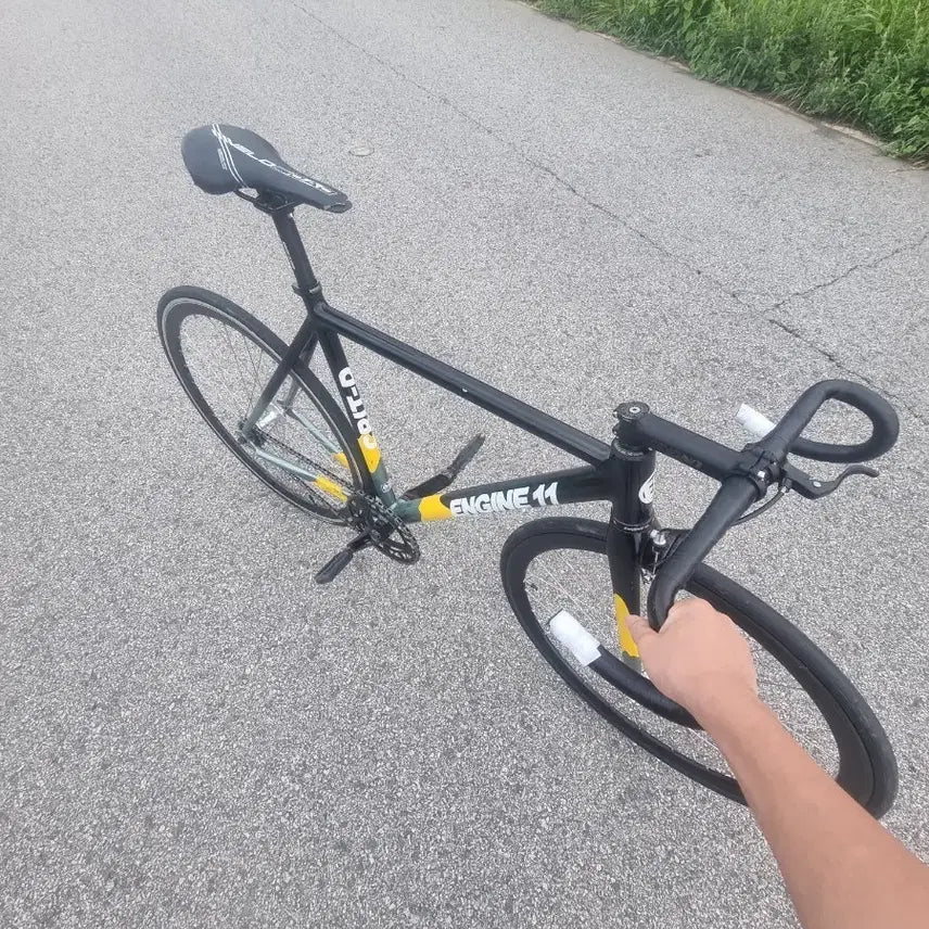 [BUNJANG] Engine11 Honey Bee Pixie Fixed Gear Bicycle (M Size, Black) / 엔진11 꿀벌