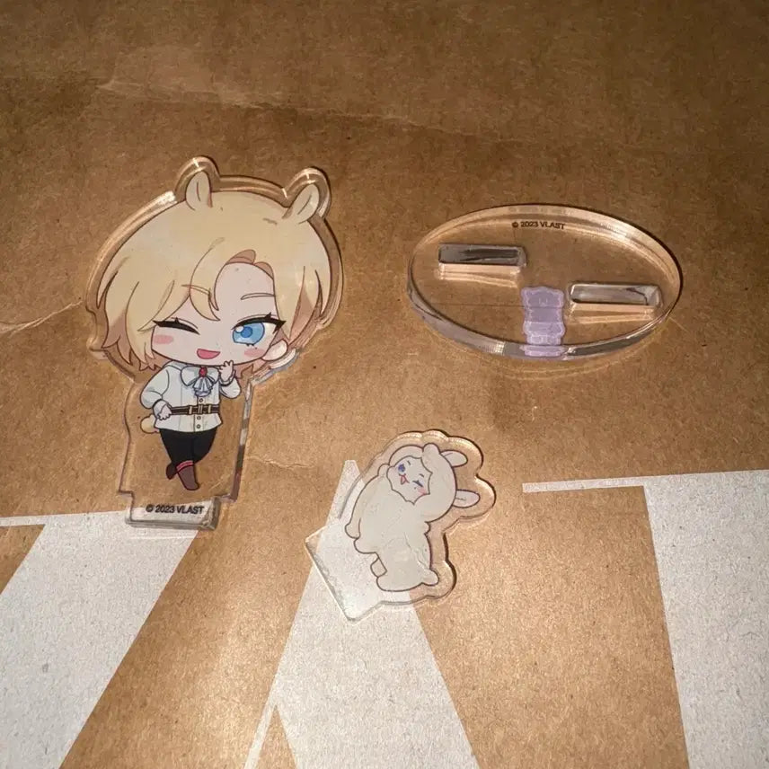 [BUNJANG] PLAVE Aniplex SD Acrylic Stand Noah / 플레이브 애니플러스 sd 아크릴스탠드 노아 (사용감ㅇ)