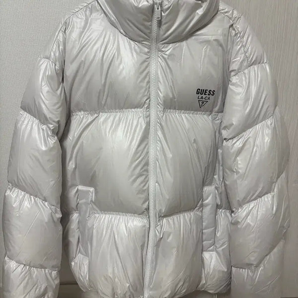 [BUNJANG] Guess Padded Jacket / 게스 패딩