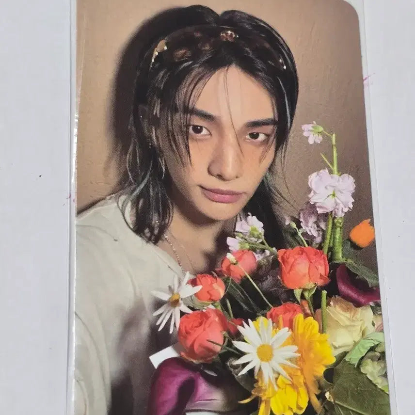 [BUNJANG] Stray Kids DISC&DAT 앤 Version Hyunjin Photocard / 스키즈 디스앤댓 앤버전 현진 포카