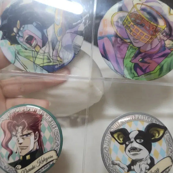 [BUNJANG] JoJo's Bizarre Adventure Goods 4-Piece Badge Set / 죠죠의 기묘한 모험 굿즈 뱃지 4종 세트