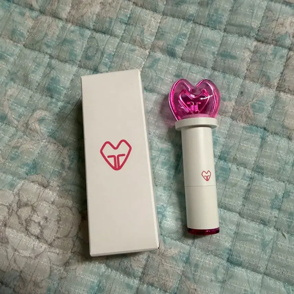 [BUNJANG] Girls' Generation Sone Bong Lip Balm / 소녀시대 응원봉 립밤