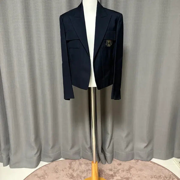 [BUNJANG] TIME (by Hanstyle) Glitter Emblem Crop Jacket / 한섬몰 타임 글리터 엠블럼 크롭 재킷 새상품
