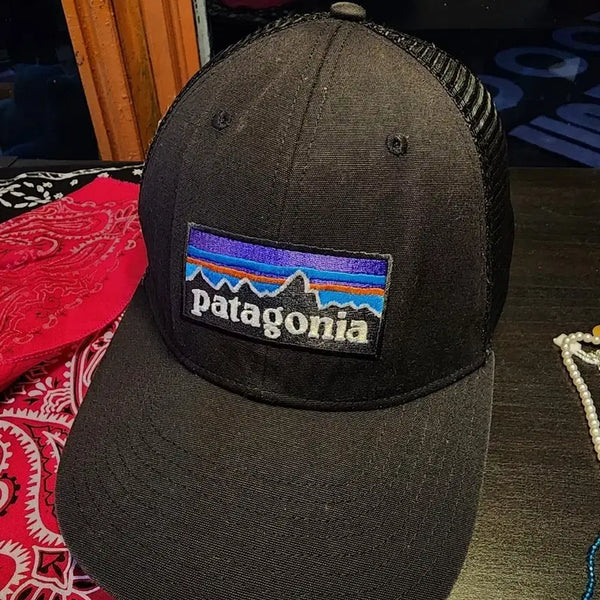 [BUNJANG] Patagonia Black Trucker Cap / 파타고니아 트러커캡 블랙