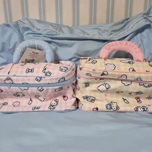 [BUNJANG] Hello Kitty Pouch / 키티파우치 새상품