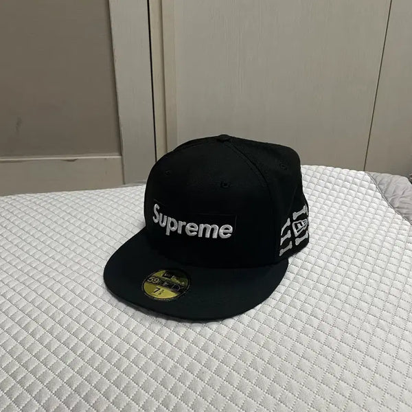 [BUNJANG] Supreme New Era 59FIFTY Cap Black / [758] 슈프림 뉴에라 59FIFTY 블랙 60.6