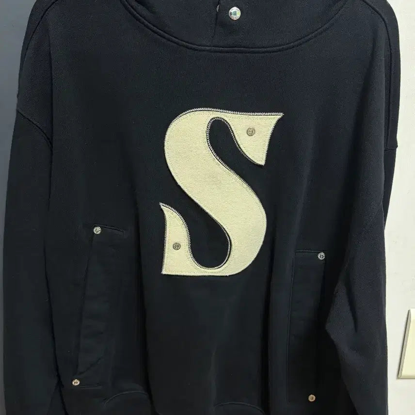 [BUNJANG] Sette Applicque Pocket Logo Hoodie Black M / 세터 아플리케 포켓 로고 후드 블랙M