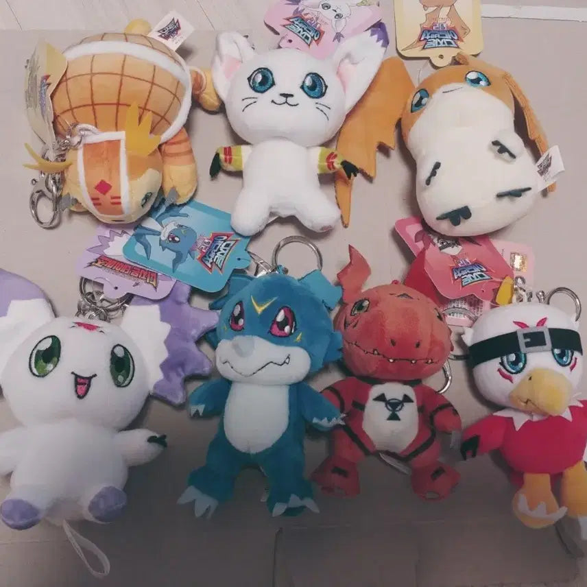 [BUNJANG] Digimon, Crayon Shin-chan, Anpanman Plush Keychain Set / 디지몬 짱구 호빵맨 인형 키링 팝니다