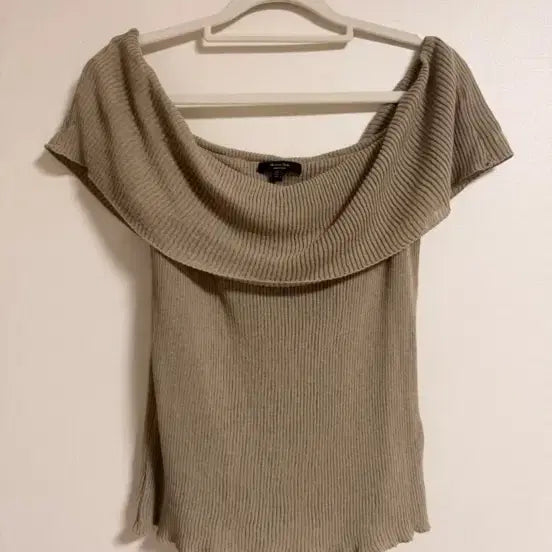 [BUNJANG] Massimo Dutti Off-Shoulder Blouse / 마시모뚜띠 오프숄더 블라우스