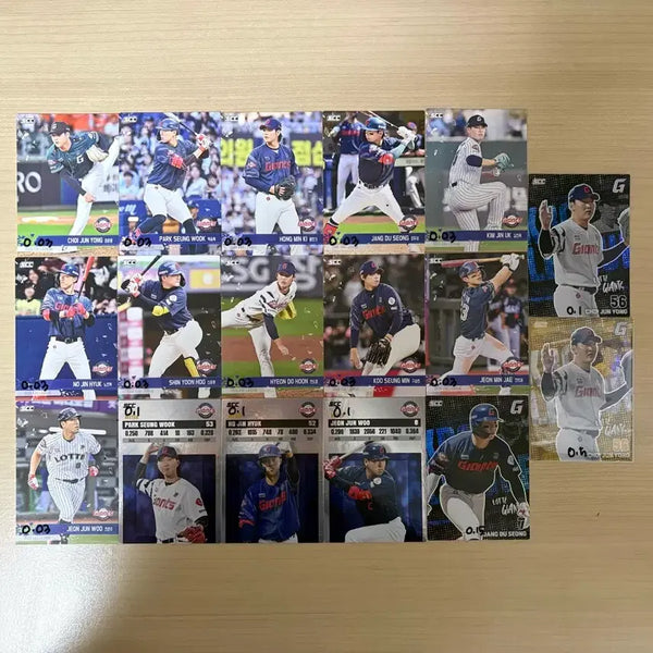 [BUNJANG] KBO Giants Baseball Card / KBO카드 플러스 롯데자인언츠 포카 판매