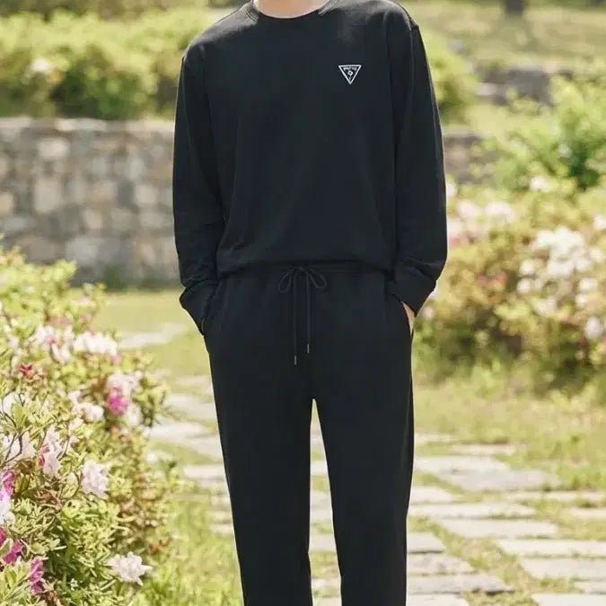 [BUNJANG] Guess Men's Black Training Set XXL / GUESS 남성 블랙 트레이닝 세트 (XXL)