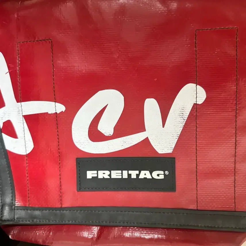 [BUNJANG] Freitag R512 Lassie Messenger Bag / 프라이탁 라씨 메신저백