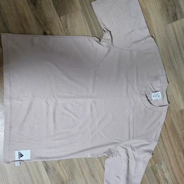 [BUNJANG] Adidas T-Shirt Beige / 아디다스 반팔티 베이지 매장구매