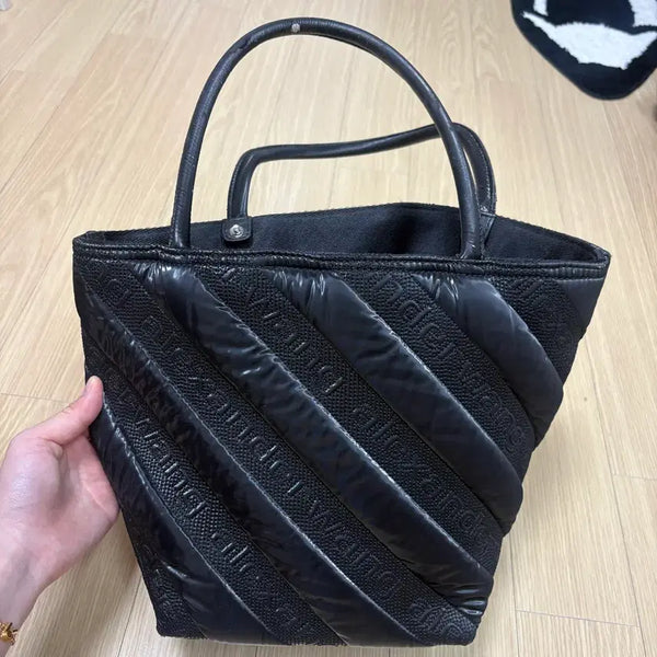 [BUNJANG] Alexander Wang Rocky Padded Shoulder Tote Bag / 알렉산더왕 로키 패딩 숄더 토트백