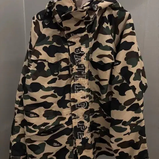 [BUNJANG] Bape Camouflage Hoodie Jacket / 베이프 카모플라주 후드 자켓