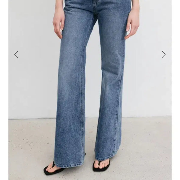 [BUNJANG] BAU Bride & You Addie Bootcut Denim Pants - Middle Blue / BAU 브라이드앤유 부츠컷 데님 팬츠