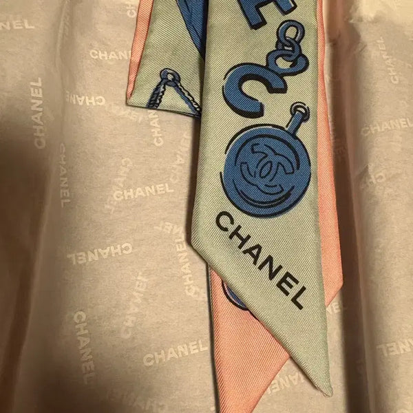 [BUNJANG] Chanel Twilly Scarf Silk Double-Sided Print / 샤넬 방도, 트윌리