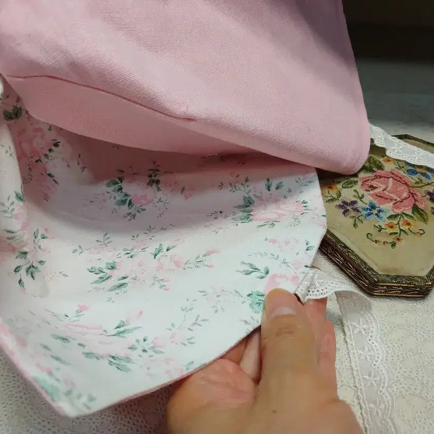 [BUNJANG] Handmade Double-Sided Bonnet / 핸드메이드 보넷(양면)