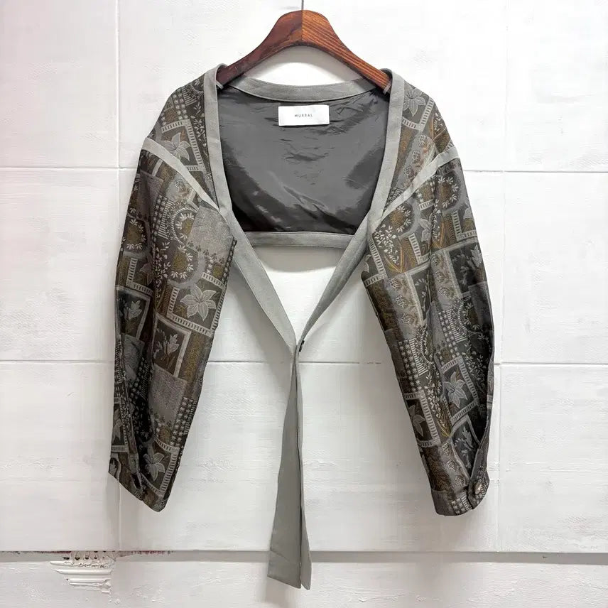 [BUNJANG] MURRAL Landscape Jacquard Bolero F / MURRAL 뮤랄 랜드스케이프 자카드 볼레로 F