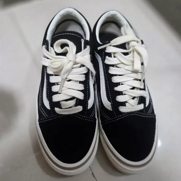 [BUNJANG] Vans Old Skool Black White Sneakers / 반스 올드스쿨 블랙 화이트