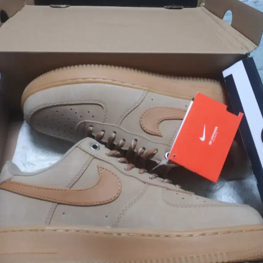 [BUNJANG] Nike Air Force 1 Low 'Wheat' Sneakers / 나이키 된장포스 265/275 새상품