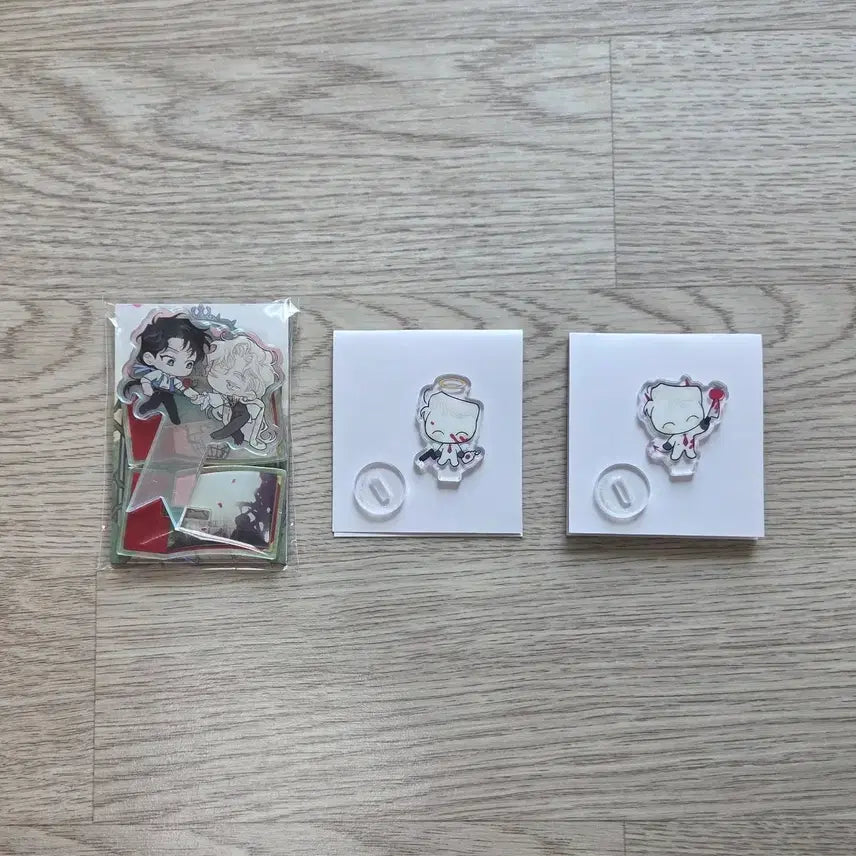 [BUNJANG] Rose and Champagne Mini Acrylic Lee Won Caesar / 장미와 샴페인 미니 아크릴 이원 카이사르