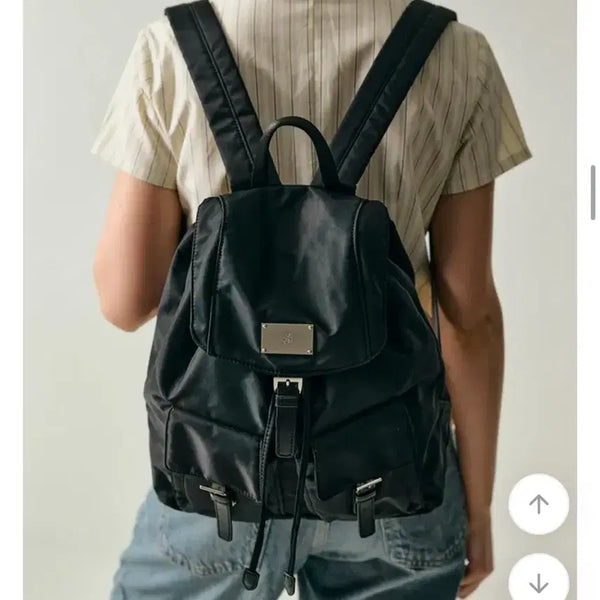 [BUNJANG] Seoul Look Black Nylon Backpack / 샐볼 블랙 나일론 백팩