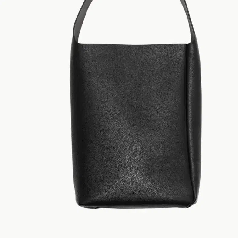 [BUNJANG] Aeta Pg02 Shoulder Bag M (Black) / Aeta Pg02 숄더백M (블랙)