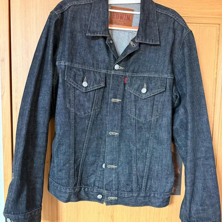 [BUNJANG] Edwin 503-JK Made in Japan 3rd Denim Trucker Jacket / 에드윈 503-JK 메이드 인 재팬 3rd 데님 흑청 트러커 자켓