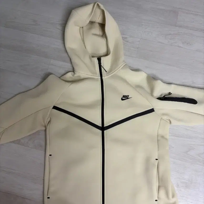 [BUNJANG] Nike Tech Pack Light Khaki L / 나이키 테크팩 라이트 카키 L사이즈