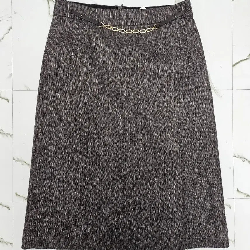 [BUNJANG] The IZZAT Chain Point Skirt / 더아이잗 체인 포인트 스커트
