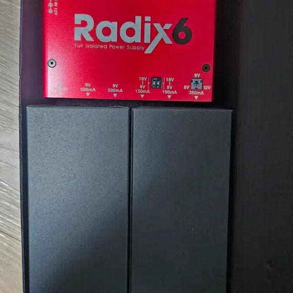 [BUNJANG] Radix6 Power Supply Set & Distortion Effect Pedal / 새 상품/네고가능)Radix6  파워 서플라이 세트 & 디스토션 이펙터