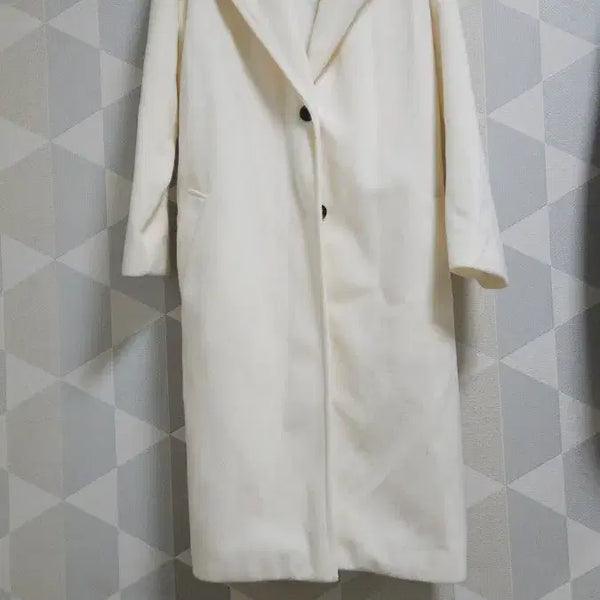 [BUNJANG] Signe Girl Ivory Long Coat / 시니걸 아이보리 롱 코트