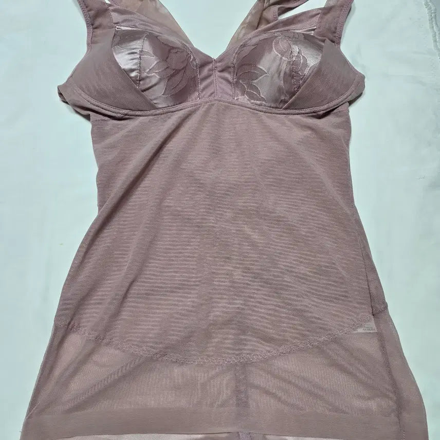 [BUNJANG] Women's Mob Pink Bodysuit (Used) / (중고) 여성 모브 핑크 보디슈트 95