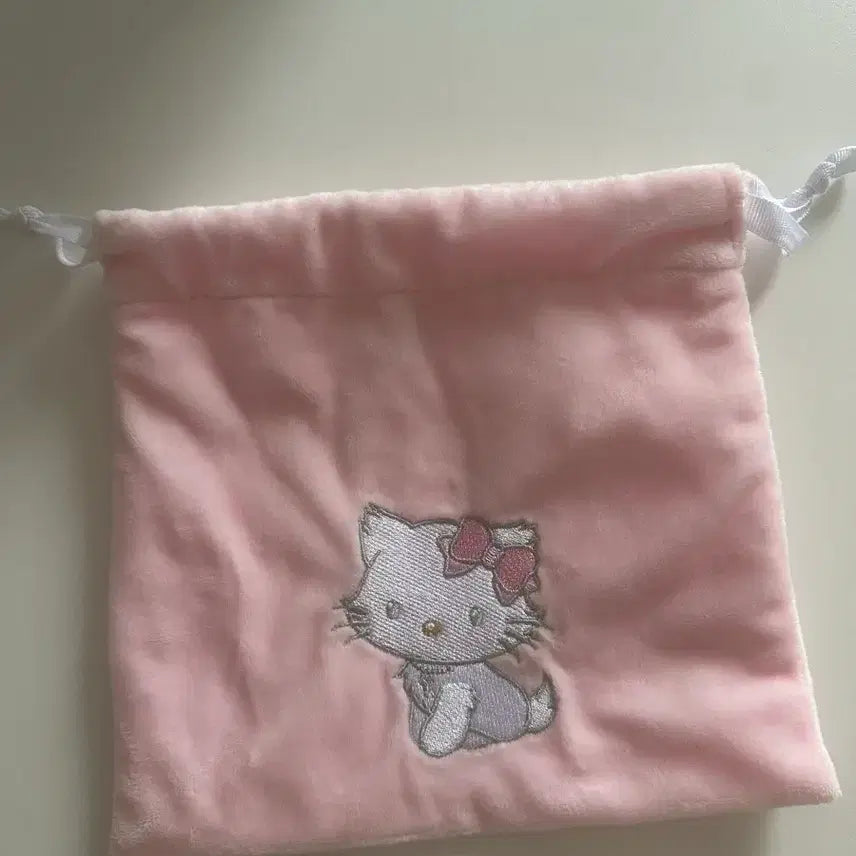 [BUNJANG] Charmmy Kitty Drawstring Pouch / 챠미키티 복조리 파우치