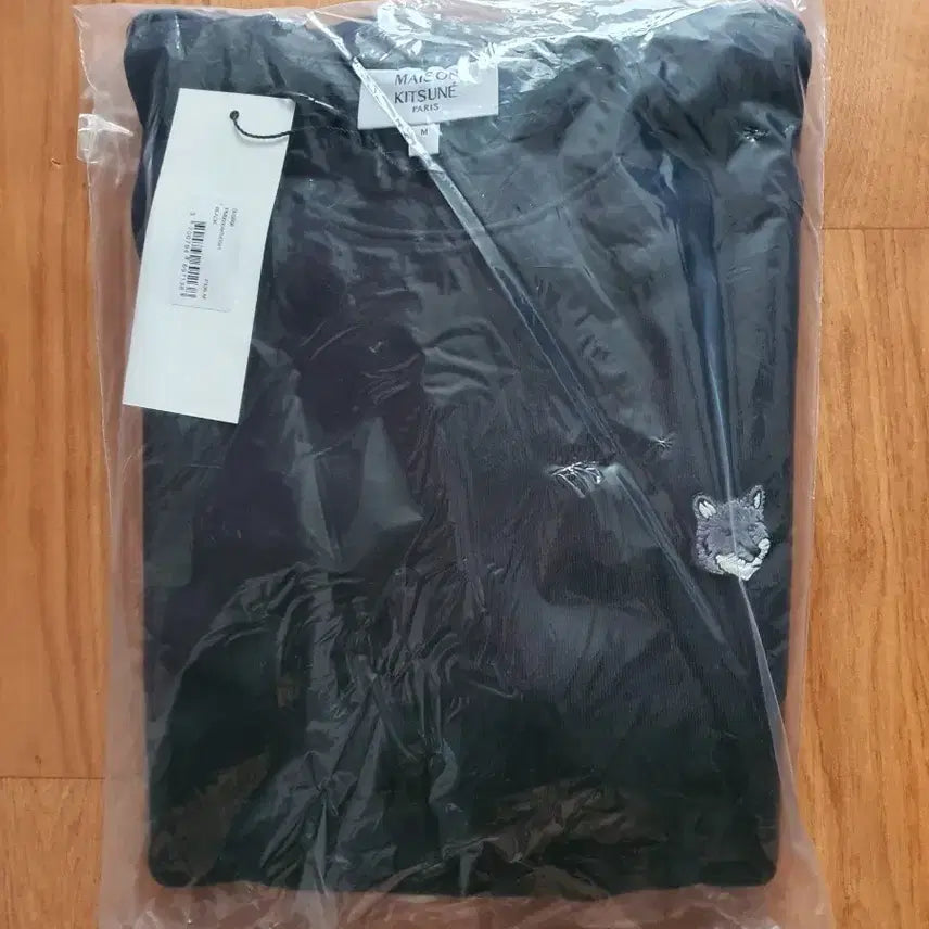 [BUNJANG] Maison Kitsuné Fox Embroidery Sweatshirt Black M / 메종키츠네 폭스자수 맨투맨 블랙m