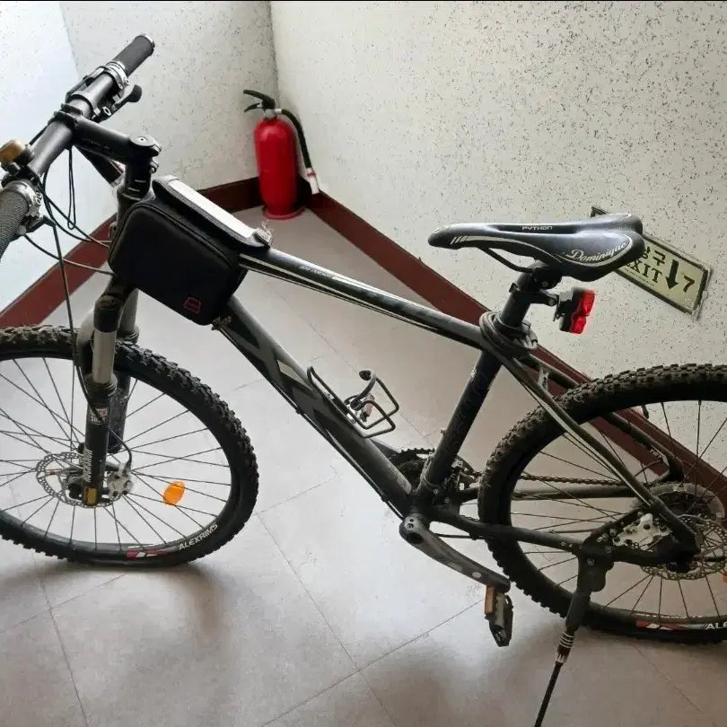 [BUNJANG] Cello XC10 Bicycle (26-inch) / 첼로 xc10 저전거