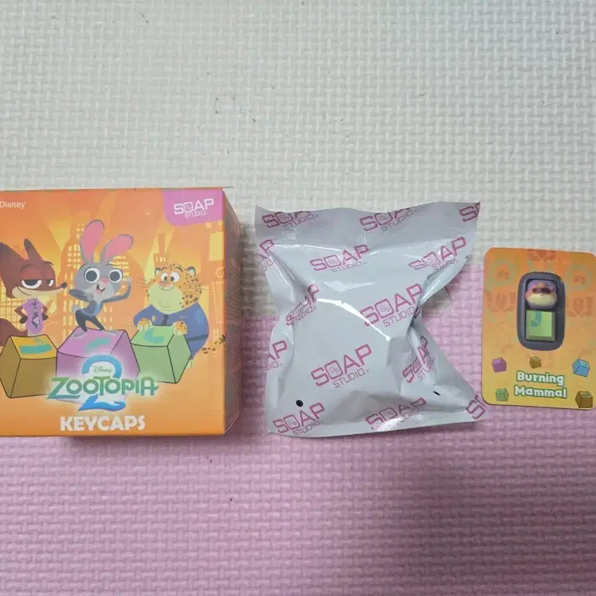 [BUNJANG] Zootopia Keycap Keychain New / 주토피아 키캡 키링 새상품