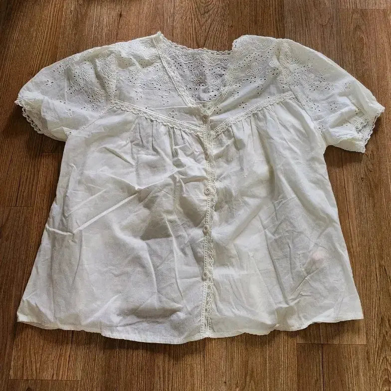 [BUNJANG] SooS Lace Blouse Lemon / [새거] SooS 레이스 블라우스 레몬색