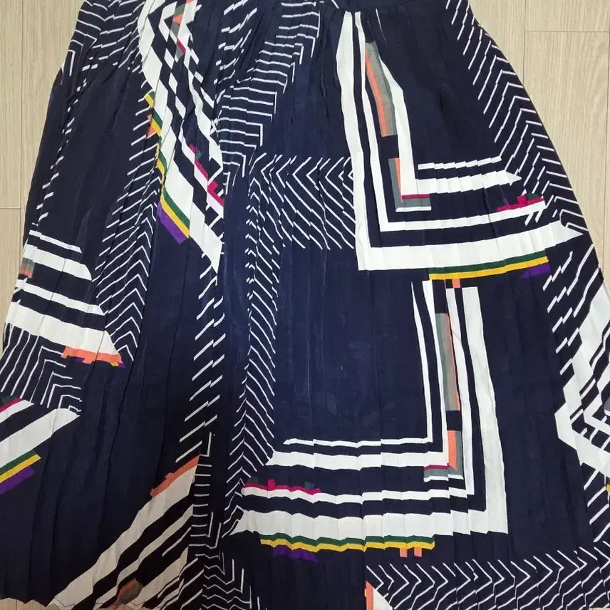 [BUNJANG] Check Pattern Pleated Skirt / 새상품 체크 패턴 플리츠 스커트