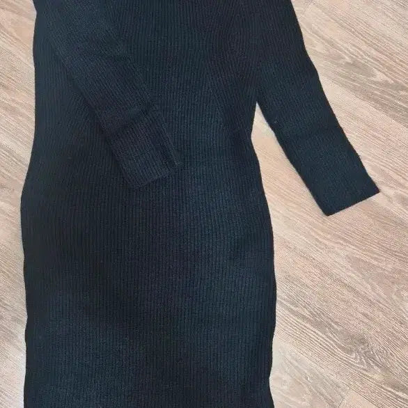 [BUNJANG] Off-Shoulder Knit Dress / 오프숄더 니트 원피스