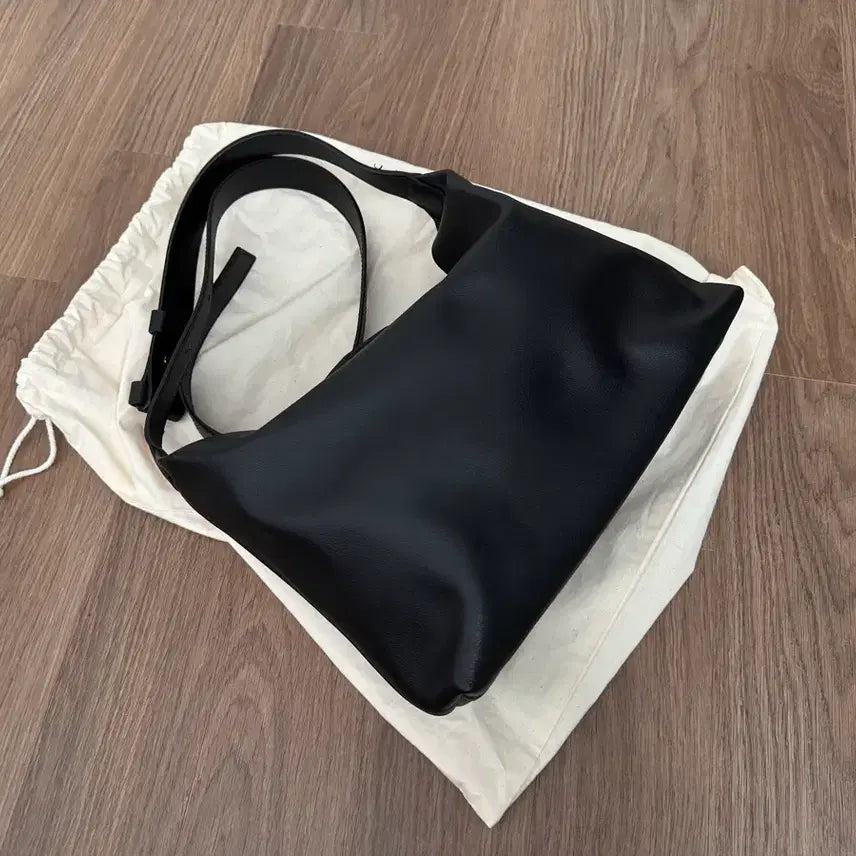 [BUNJANG] Lebeau Ne GATTi Bag Shoulder Bag / 르아보네 가띠백