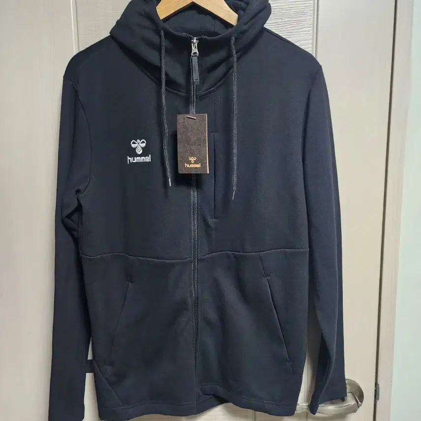 [BUNJANG] Hummel Black Hooded Zip-Up Jacket Size 100 / 험멜 후드집업 블랙 100 택달린 새상품