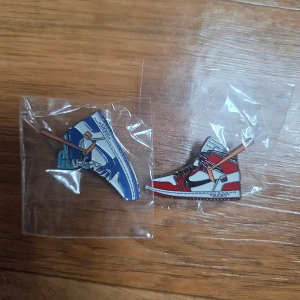 [BUNJANG] Nike Jordan Pin Badge Set (2 Pieces) / 나이키 조던 핀배지 세트(2개)