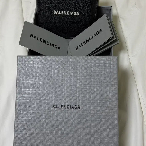 [BUNJANG] Balenciaga Bifold Wallet Full Box Authentic / 발렌시아가 반지갑 풀박스 정품
