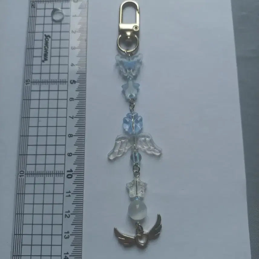 [BUNJANG] Sky Blue Cloud & Wings Beaded Keychain / 구름 위 날개 컨셉 연한 하늘색 비즈 키링