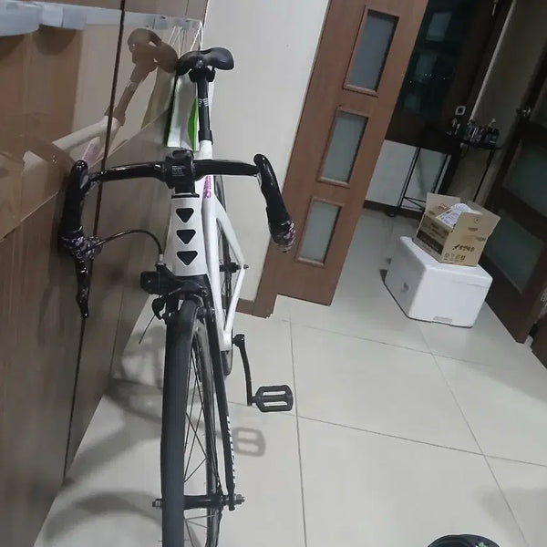 [BUNJANG] Unknown Bikes LV3 Bunch Bar 31mm Full Carbon Seatpost / 언노운 렙쓰리 lv3 번치바 개개급처 판,대